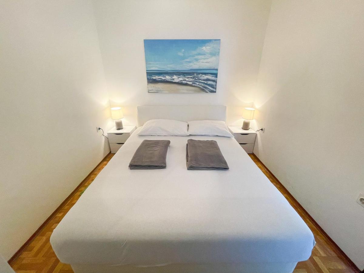 Apartmani Irena Jadranovo Kültér fotó