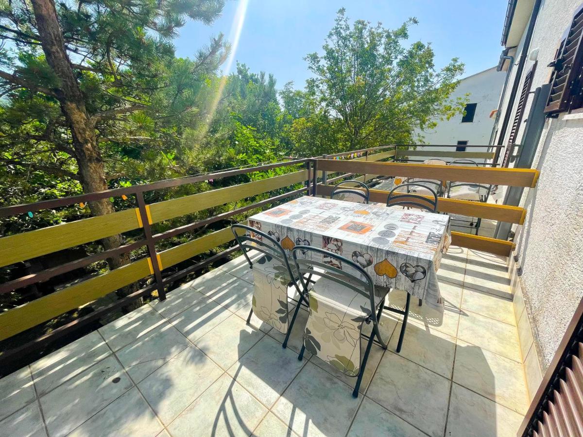 Apartmani Irena Jadranovo Kültér fotó