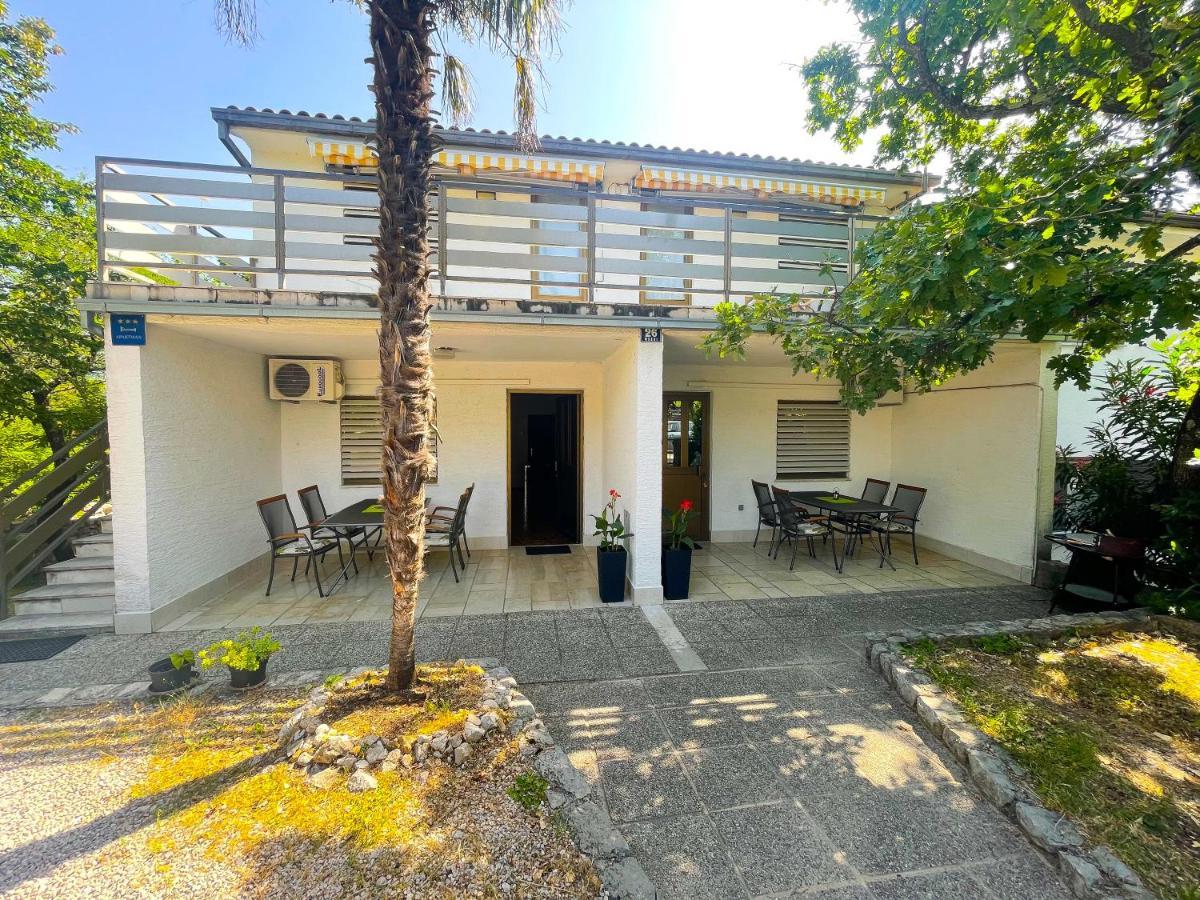Apartmani Irena Jadranovo Kültér fotó